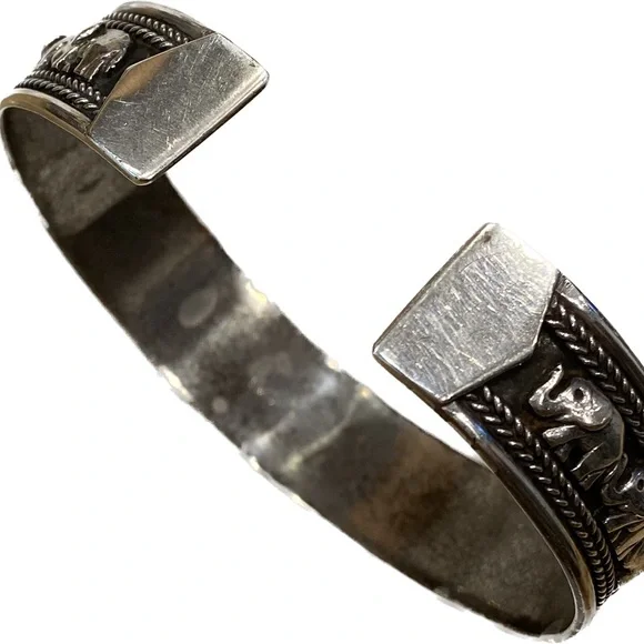 Vintage Sterling 925 elephant pave cuff bracelet Bali 80s good luck trunks up - Picture 8 of 10